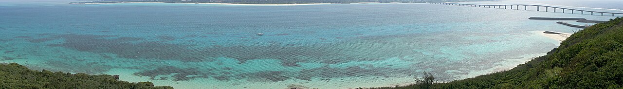 요나하마에하마 비치 — 7km 백사장