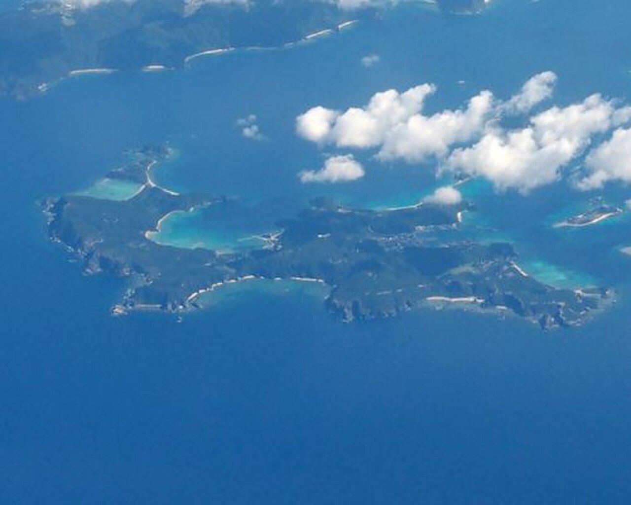 자마미섬의 해변