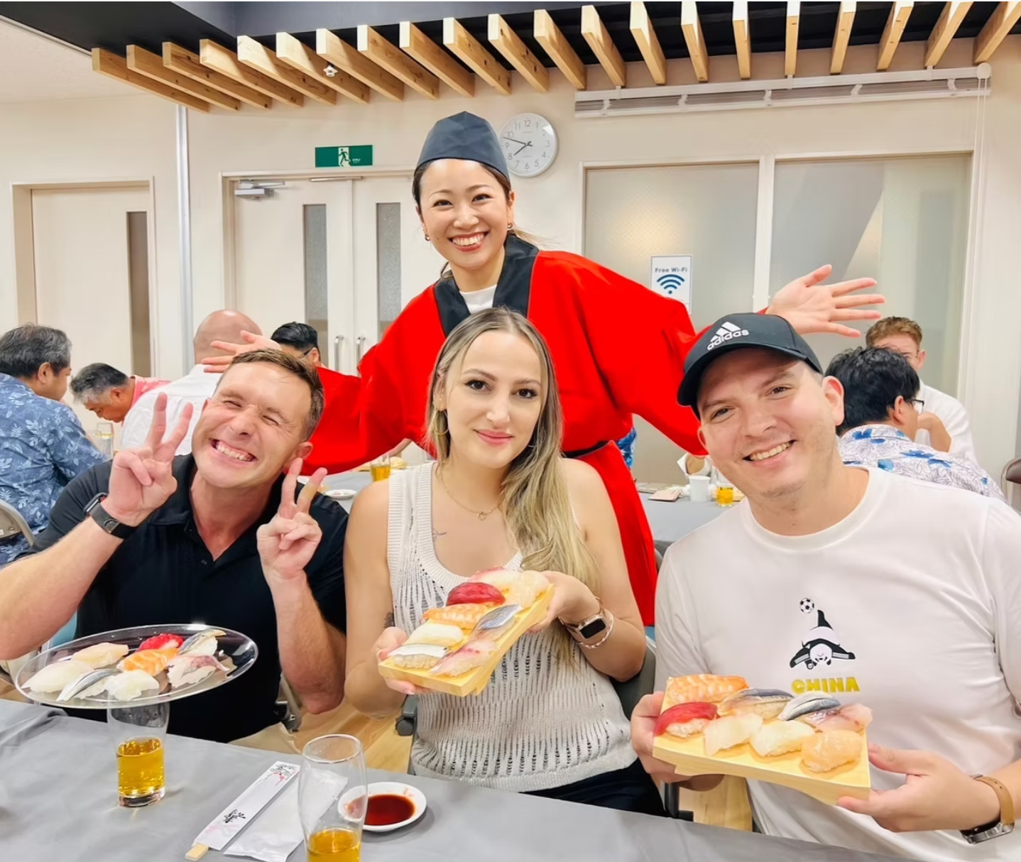 Sushi Tour Experience 6